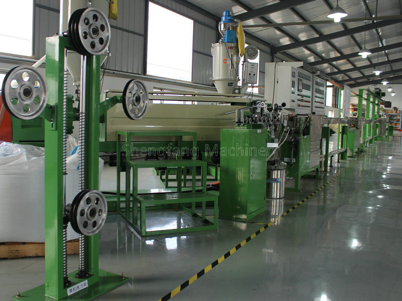  70+90 double layer co extrusion extruder